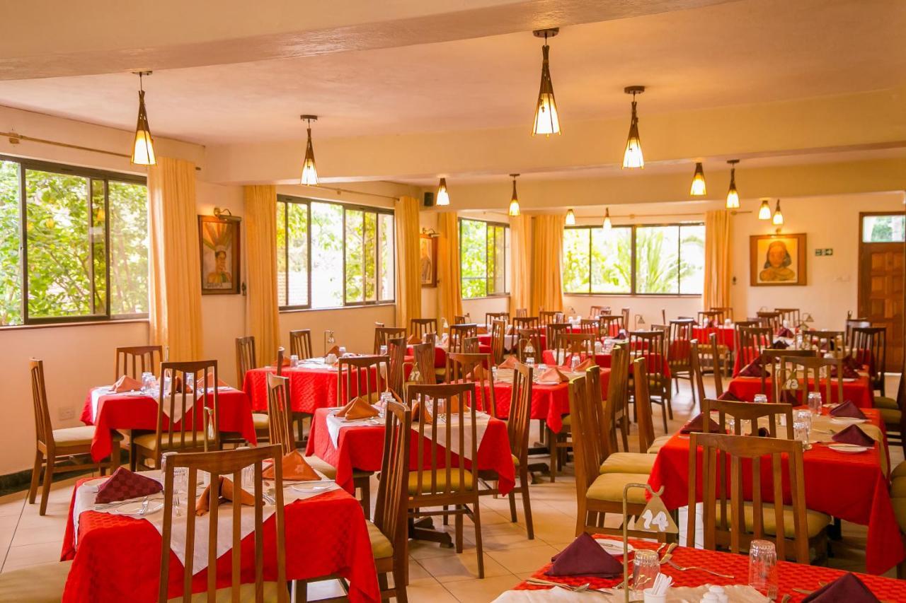Green Hills Hotel Nyeri Exterior photo