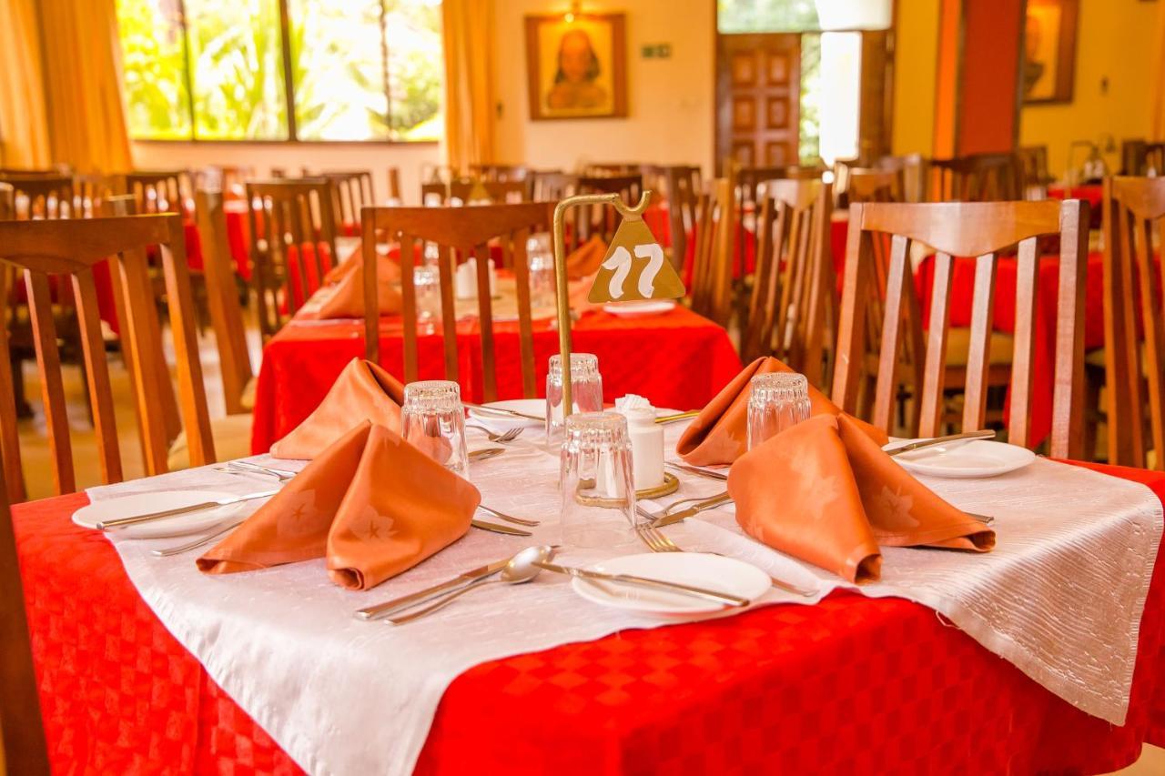 Green Hills Hotel Nyeri Exterior photo