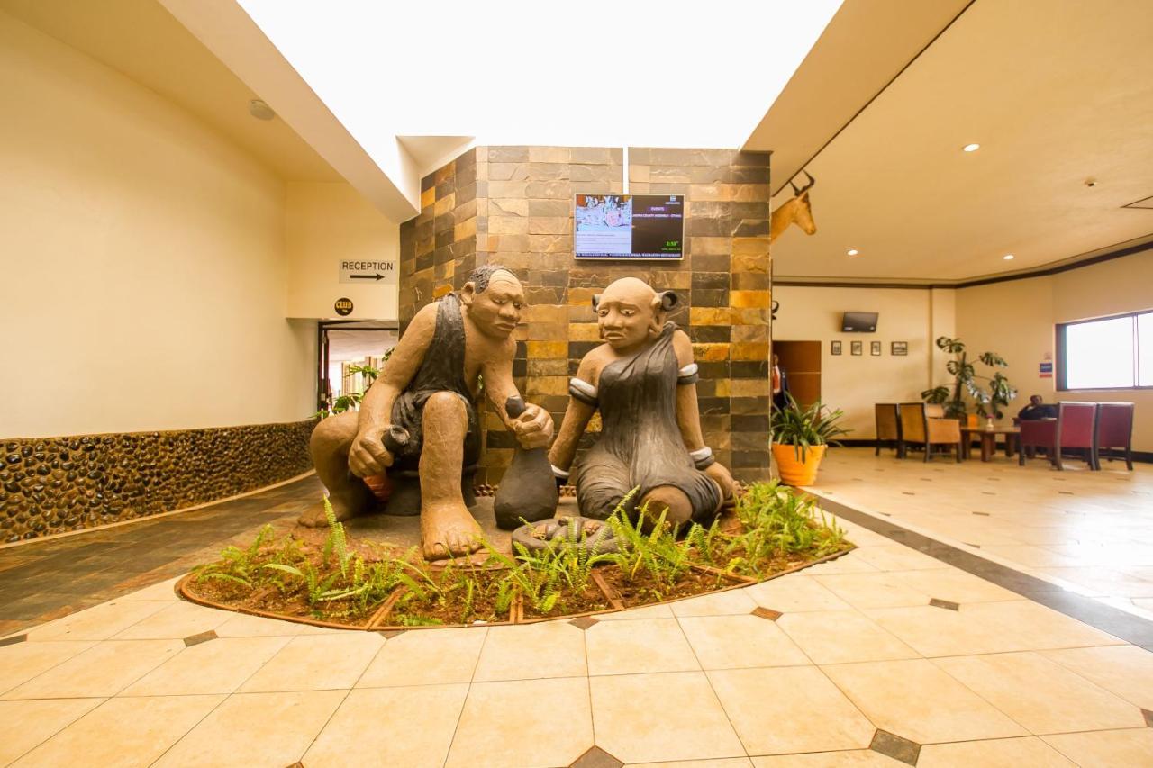 Green Hills Hotel Nyeri Exterior photo